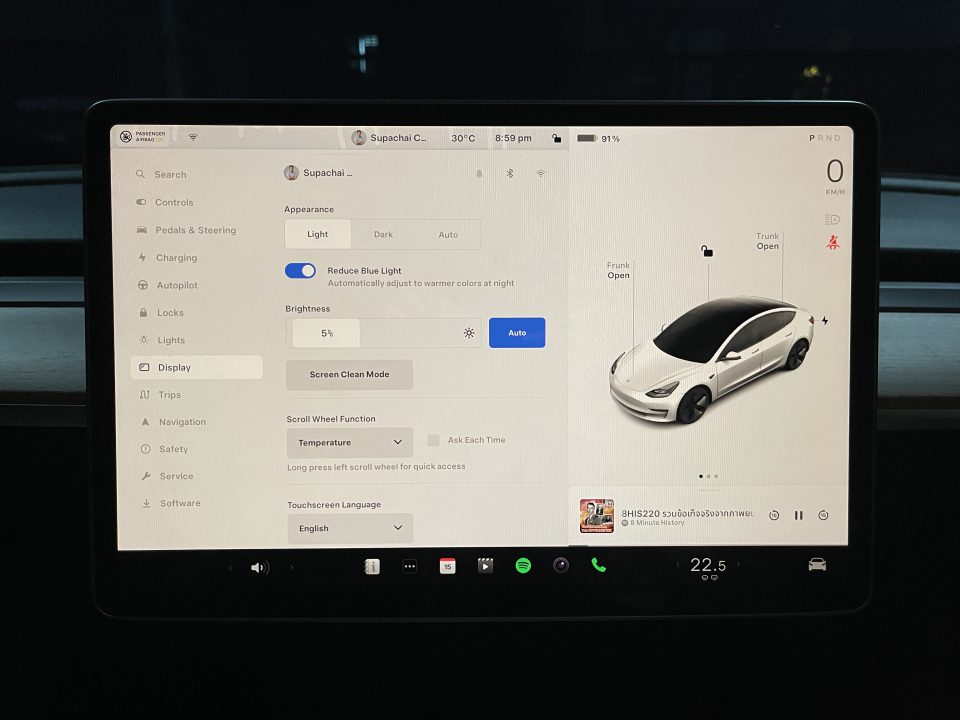 Latest tesla model on sale 3 software